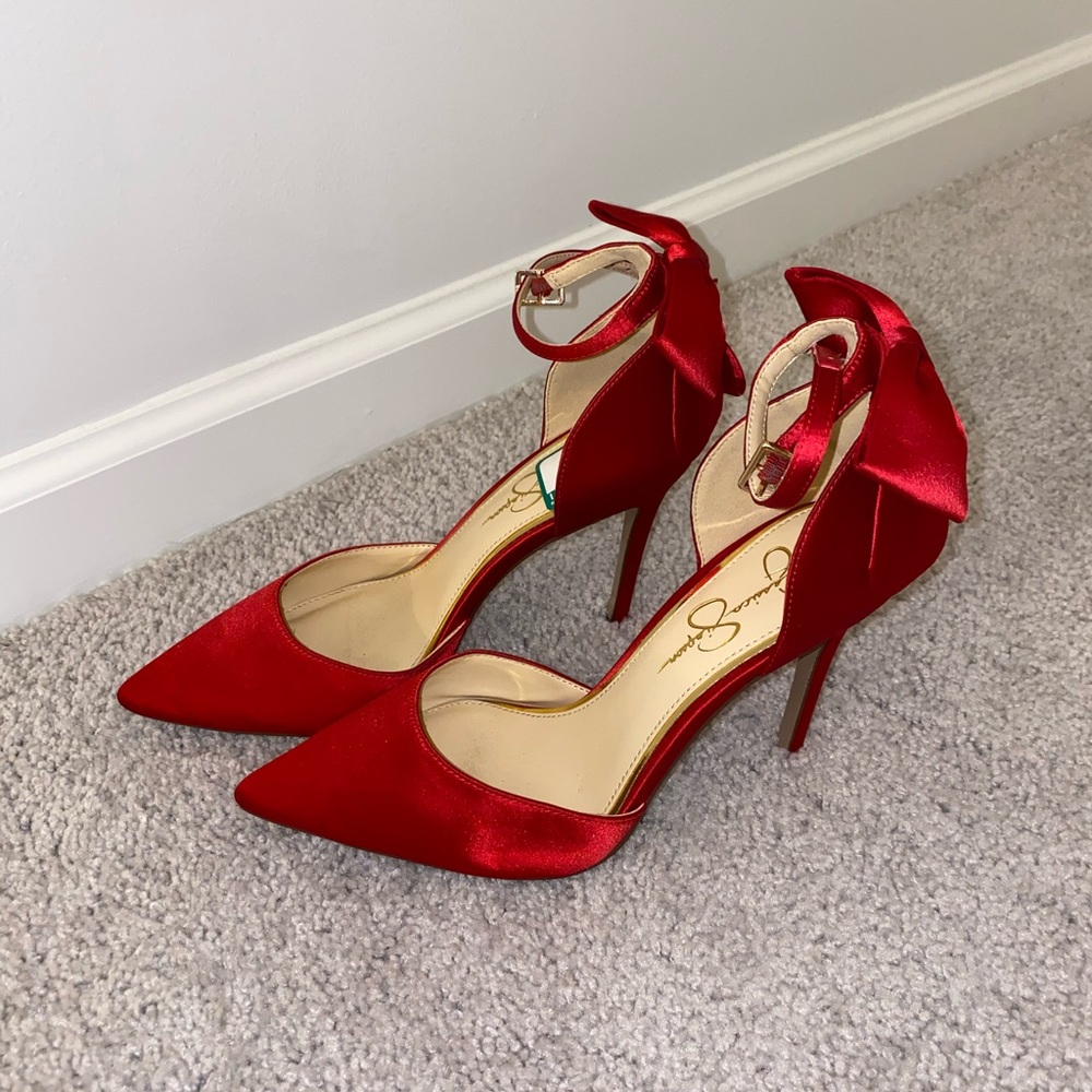 Jessica Simpson Red bow heels